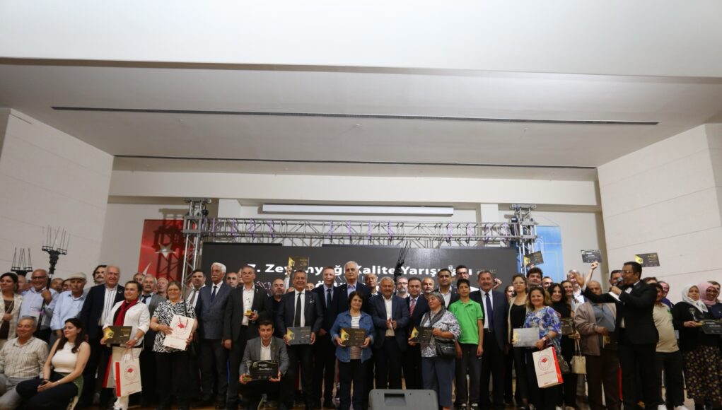 MUĞLA ZEYTİNYAĞI KALİTE YARIŞMASI ÖDÜLLERİ SAHİPLERİNİ BULDU